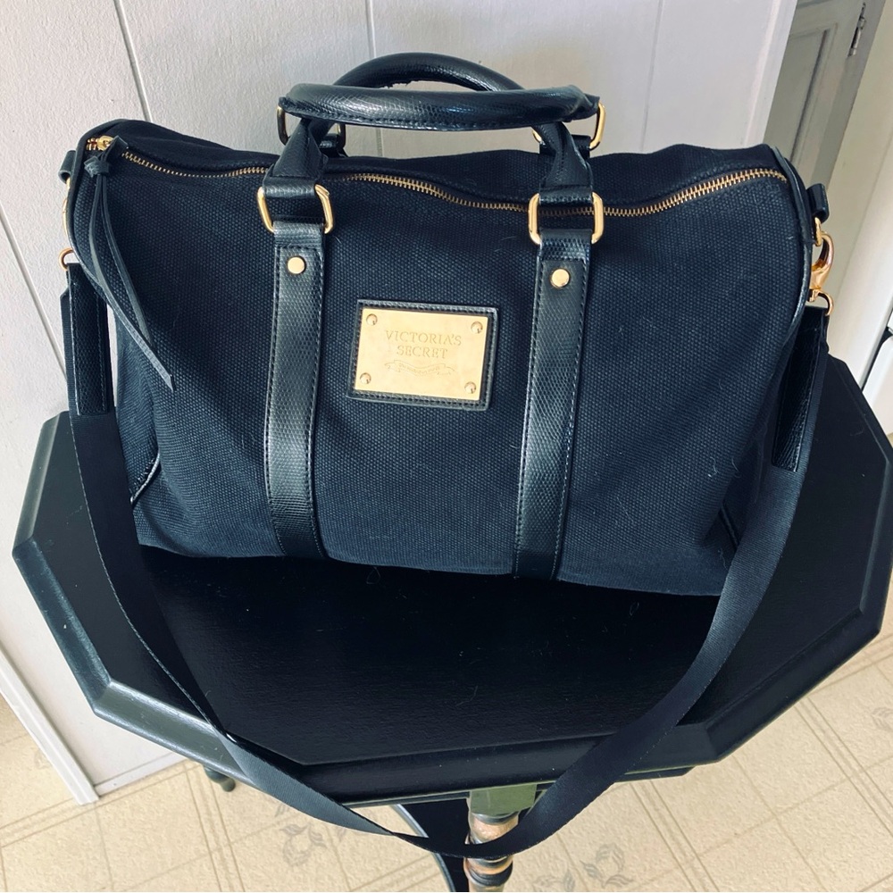 Victoria's Secret duffel